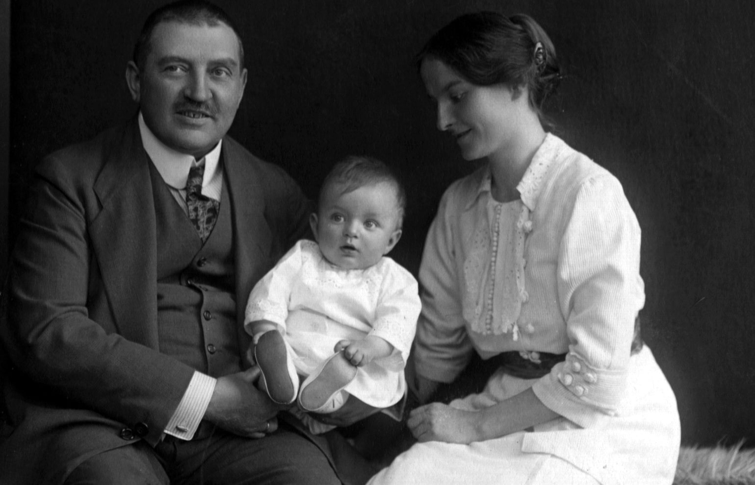 Maximilian Gautzsch, Edith und ihr Sohn Ulrich als Kleinkind
