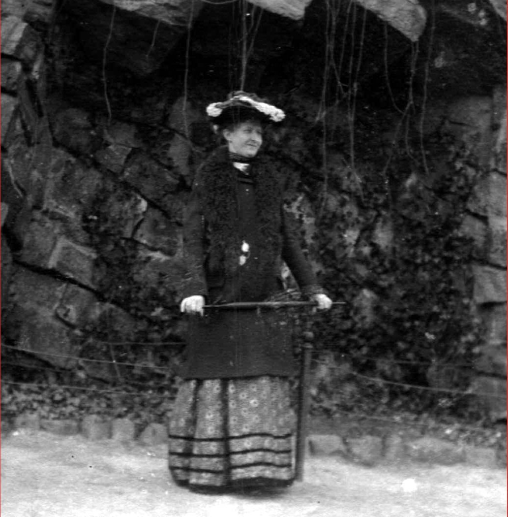 Gertrud Heydorn, ca. 55 Jahre